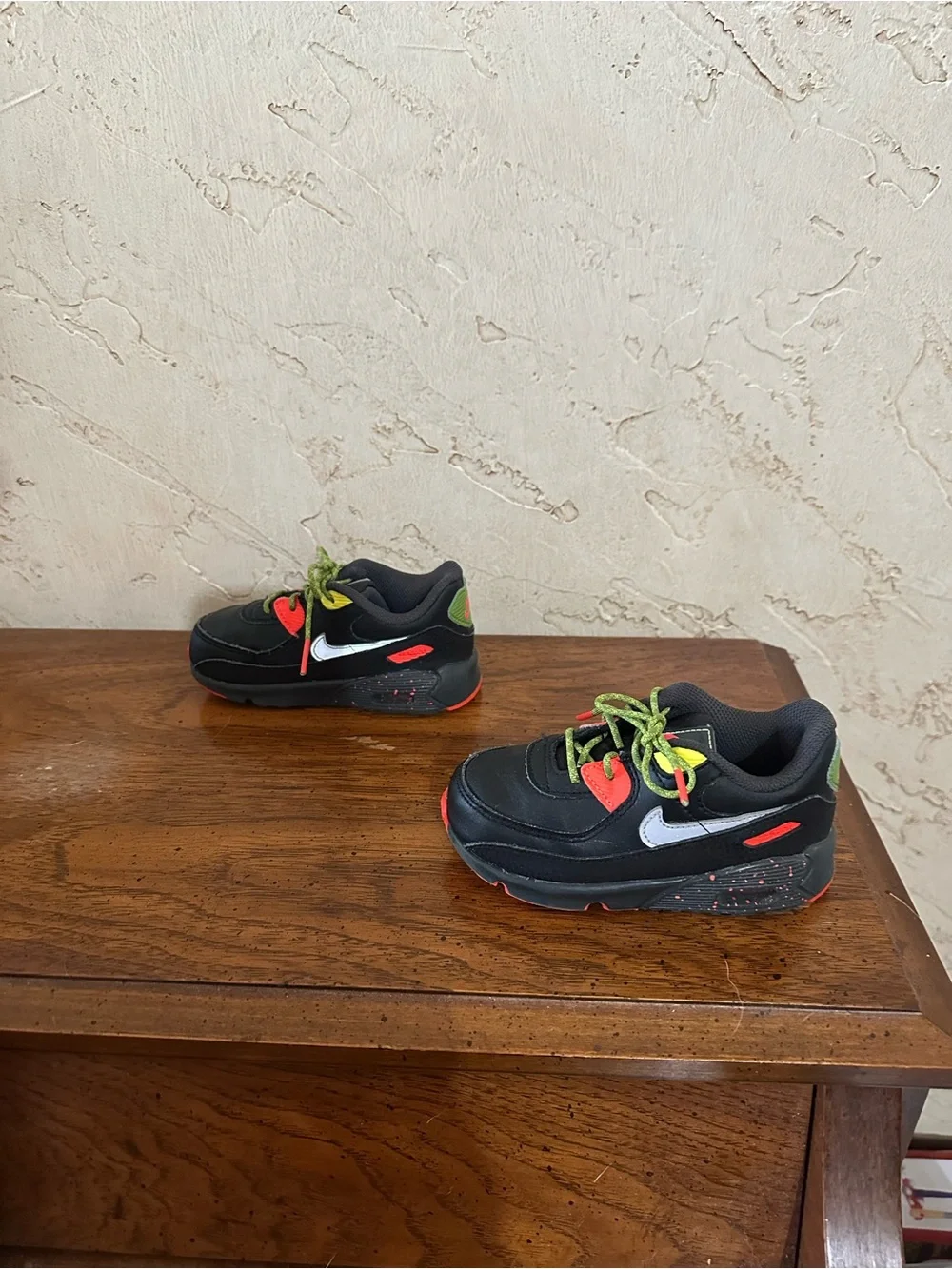 Nike Air Max 90 DC2102-001 Toddler Boy “Black Asparagus” Sneakers Size 8C